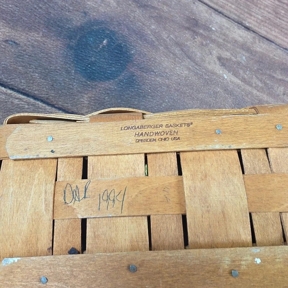 Vintage Longaberger 1991 Slant Sloped Vegetable Basket Signed 10.5x7x6.25 Liner